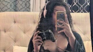 Have you been craving to spend the evening with Princess Cherrï? Now your chance ;)