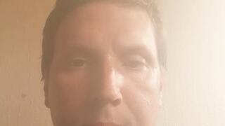 Lick all the dirt of my feet!