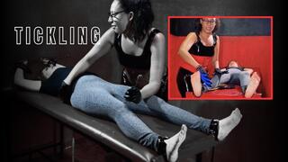 Cócegas na pequena Alice