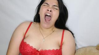 Sensual and Deep Yawn