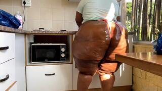 ktichen duties house maid