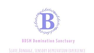 Une petite chaudasse de 100lb mouiller lui montre qui est le patron