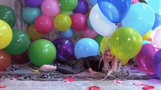 Q24 Balloon Mass Pop with Heliums too!!! - HD 1080p mp4