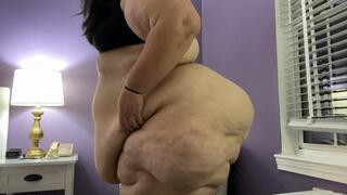 BBB Meet My Massive Belly