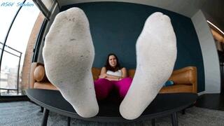 (FBC) Tall Goddess big SWEATY sock soles - MP4