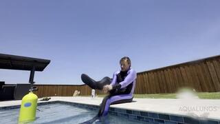 Mistress Pink Pearl's First Breaths With Aqualungs