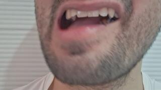 Giant : Chewing on 2 little man