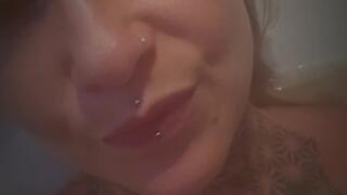 Come and take a bath with me