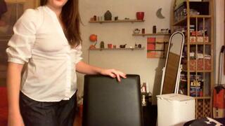 Nicoletta's Passion for Collecting Jeans: A Personal Journey Through Fashion, Memories, and Self-Expression 1080HD