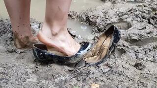 louboutin in swamp, muddy louboutin, wet and messy louboutin, high heels ruined, mud shoe