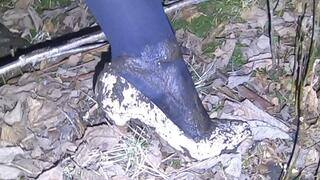 White heels and shortcut of mud
