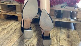 Slave's tongue as a carpet for the muddy soles of My suede work heels