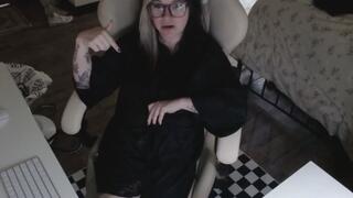 Step Mommy Vore Snack Intro