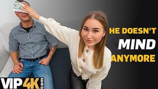 I closed my BF’s eyes with banknotes and sucked stranger’s cock! I’m not that shy