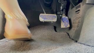 Feet Driving