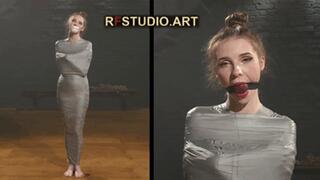 Meloxy - Tape Mummification Part 1 - Creating a Sexy Grey-Tape Mummy (UHD 4K MP4)