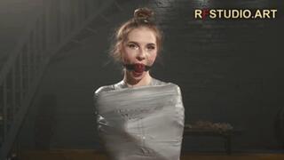 Meloxy - Tape Mummification Part 1 - Creating a Sexy Grey-Tape Mummy (FULL HD MP4)