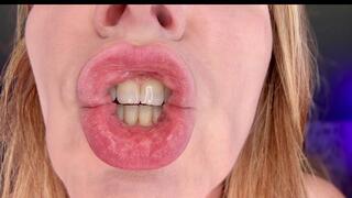 Ten Minutes of Square Lip Shushing