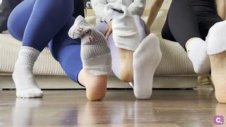 Eat the stinky socks of your goddesses after sport !