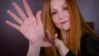 Scarlett's Seductive Hand Tease - mobile