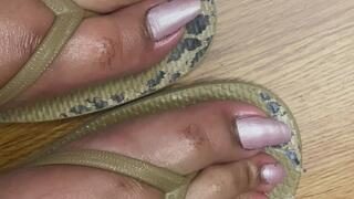 Oily Ebony Feet FlipFlop ASMR GoddessCokoKitty