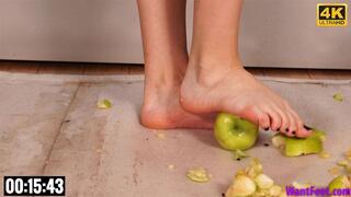 Samara Apple Crush - 4K MP4