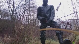 A leather-clad biker jerks off on a cold fall day on the airwaves