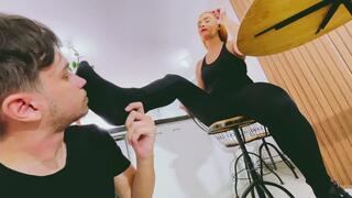 Red-Haired Goddess – Luxurious Foot Domination Ritual, her stebro licks and obeys