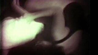 Catfight history 82 - 60's Stripfights