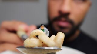 A giant's breakfast - Lalo Cortez