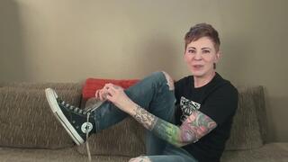 Non Binary Feet Worship JOI