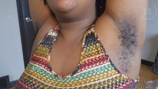 Ebony BBW Shows Off Her Hairy Smelly Armpits FHD