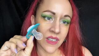 Pacifier Sucking 61125