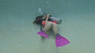 Nathalias Scuba Masterbation Peril