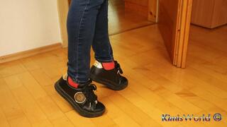 Red Stockings & Black-Gold Sneakers Shoeplay