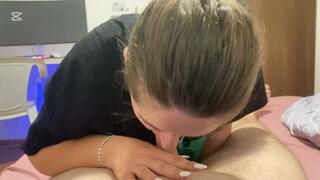 Sucking while farting