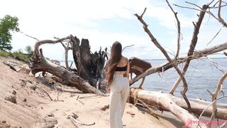 A Parcel for Alisa: Your New Goddess - HD