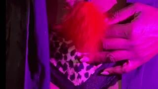 Silent Seduction: Belly Button Tease with Feather & Fingertips