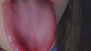 GlitterGiiiirl´s Ahegao Delight: Playful Faces & Tongue Close-Up Finale