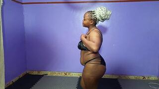 Big and Busty Real Catfight Suzzy vs Shah