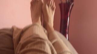 Relaxing feet