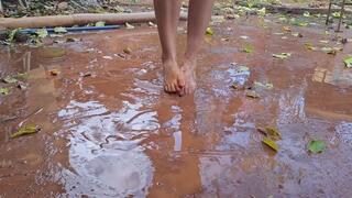 “Dirty Feet for You – Wet, Muddy, Perfect”