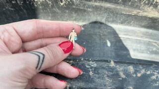 4 people turned into 4 bomb brownies wmv