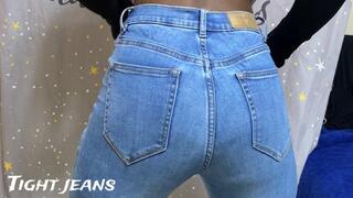 Rowanie Ass shaking in tight jeans