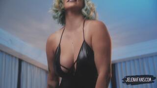 Jelena Jensen - Sky High Heels