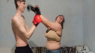 Boxing with a Chubby Girlfriend WMV