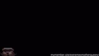 CinnaBunz - Don't Wanna Get Up 4K