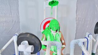 Indica Monroe Takes on the Pie Pod