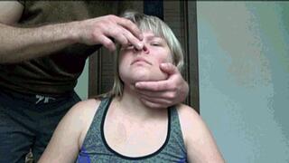 play with her nose 7FF