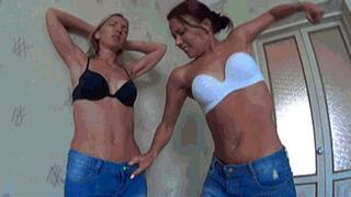 SHE PUNCH MY BELLY WITH ALL POWER 4Md